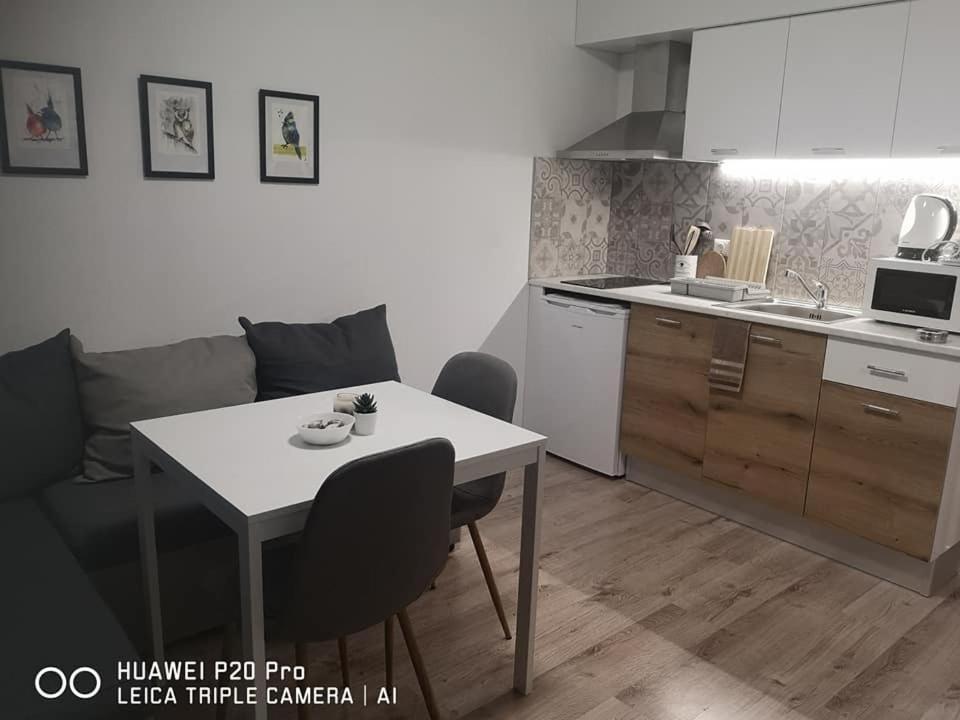 Breezy Studio 5 Warna Zewnętrze zdjęcie